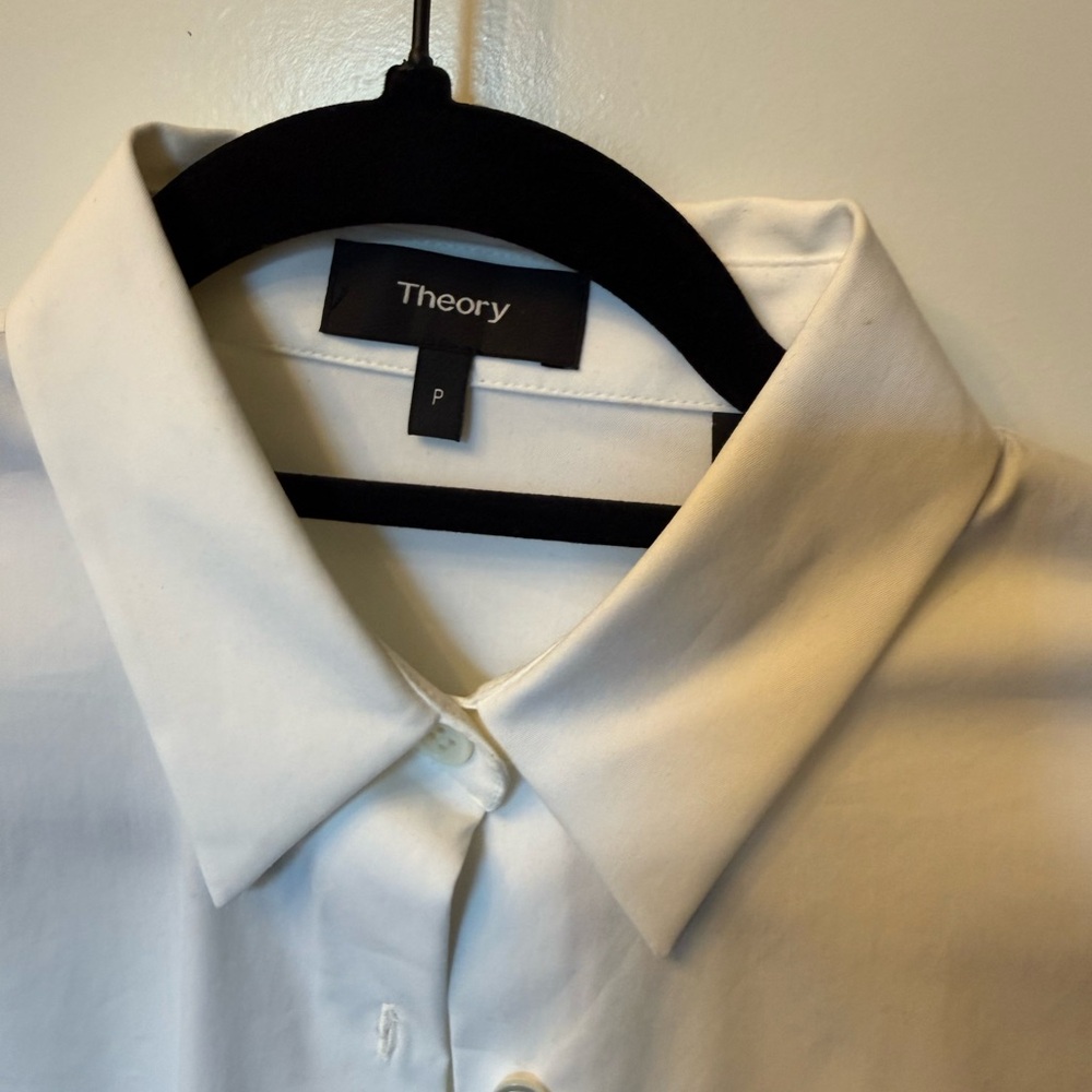 Theory Women's Classic White Button Down Shirt - Picture 3 of 5